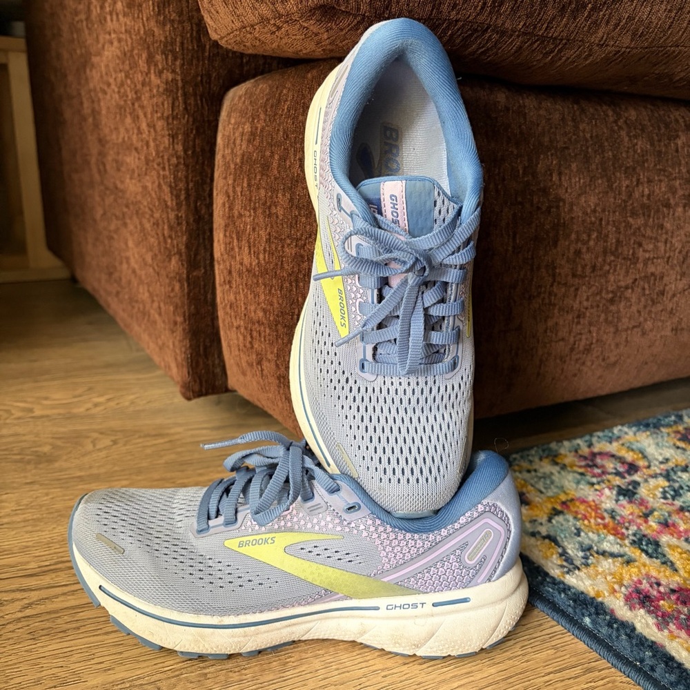 Brooks Ghost 14 Women's Running Shoes